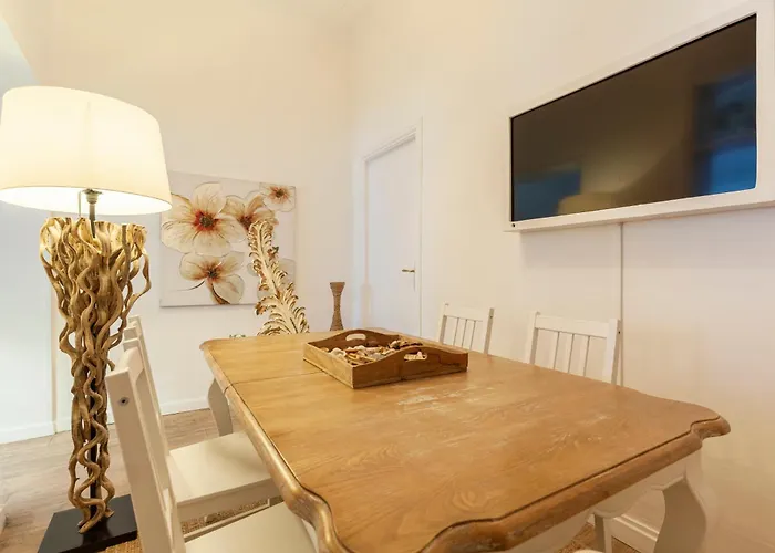 Piazza Di Spagna Historic Flat